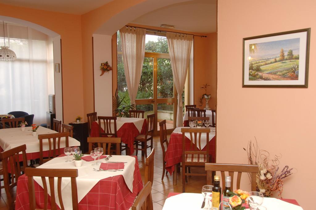 Hotel Santa Lucia Chianciano Terme Esterno foto