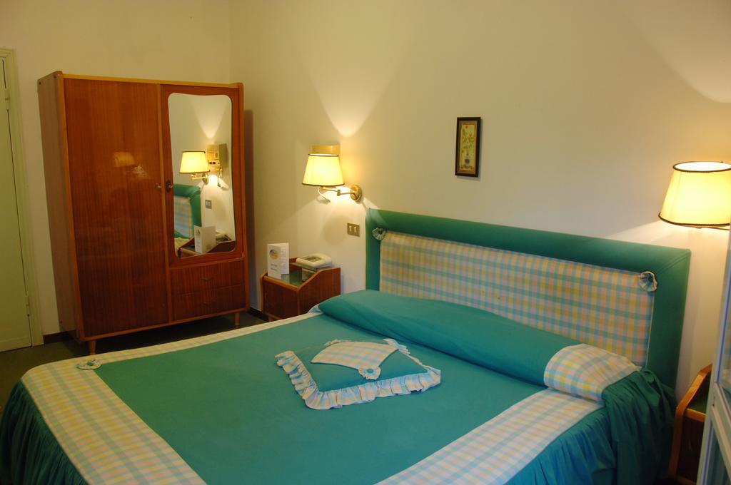 Hotel Santa Lucia Chianciano Terme Esterno foto