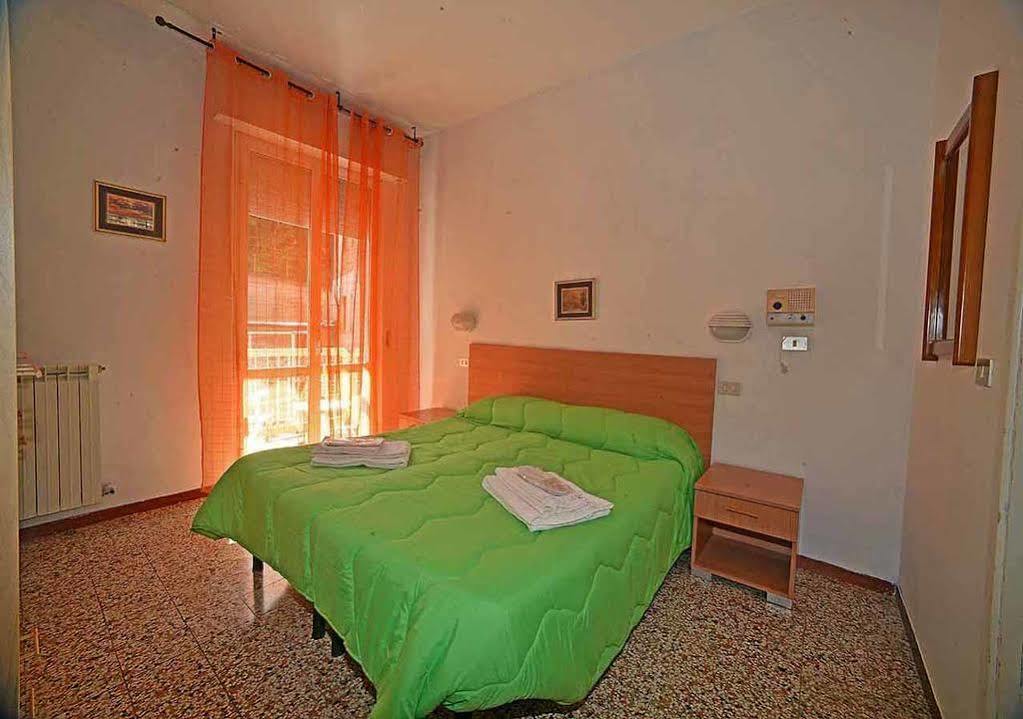Hotel Santa Lucia Chianciano Terme Esterno foto